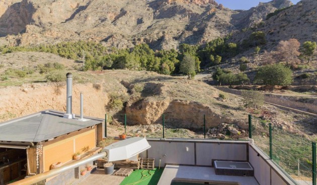 Brukt - Villa -
Redován - Comunidad Valenciana