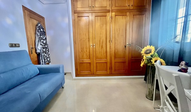 Resale - Apartment -
Cabo Roig - Costa Blanca