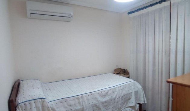 Brukt - Apartment -
Torrevieja - La Mata