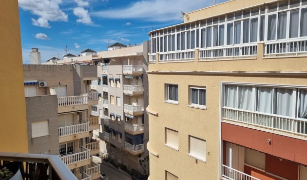 Brukt - Apartment -
Torrevieja - Habaneras