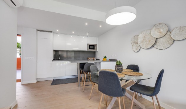 Resale - Apartment -
Orihuela Costa - Villamartín-las Filipinas