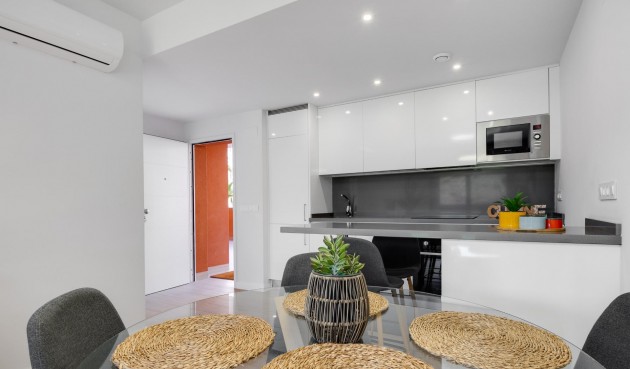 Resale - Apartment -
Orihuela Costa - Villamartín-las Filipinas