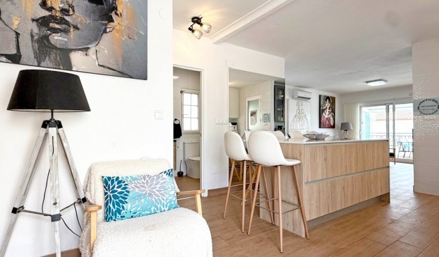 Återförsäljning - Villa -
Orihuela Costa - Costa Blanca