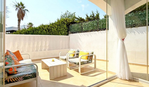 Återförsäljning - Villa -
Orihuela Costa - Costa Blanca