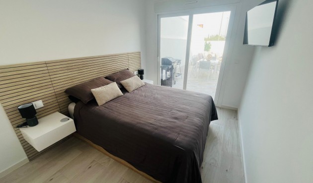 Återförsäljning - Villa -
Avileses - Inland