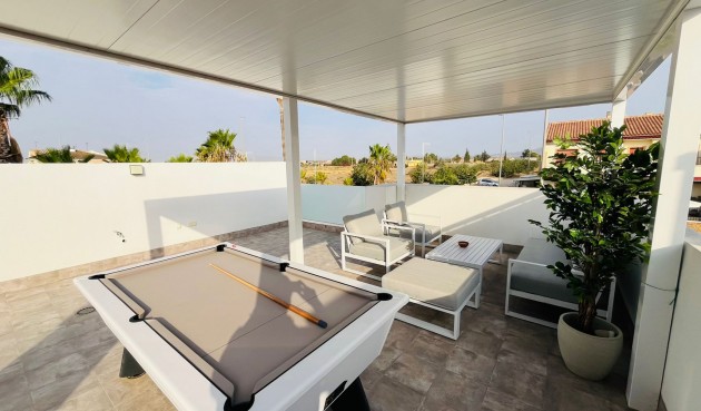 Återförsäljning - Villa -
Avileses - Inland