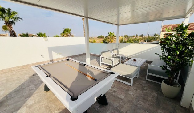 Återförsäljning - Villa -
Avileses - Inland