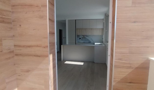 Resale - Villa Penthouse -
Torrevieja - aguas nuevas