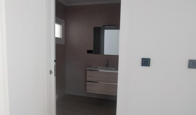 Resale - Villa Penthouse -
Torrevieja - aguas nuevas