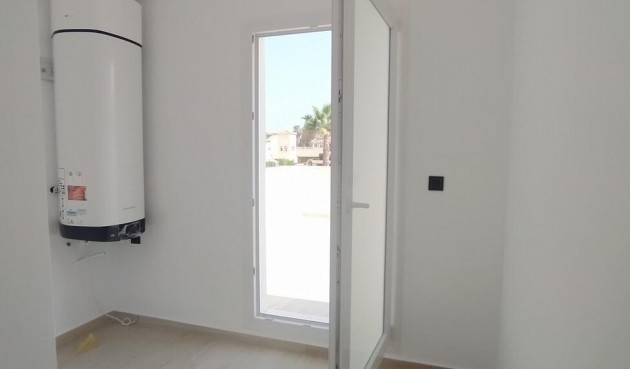 Resale - Villa Penthouse -
Torrevieja - aguas nuevas