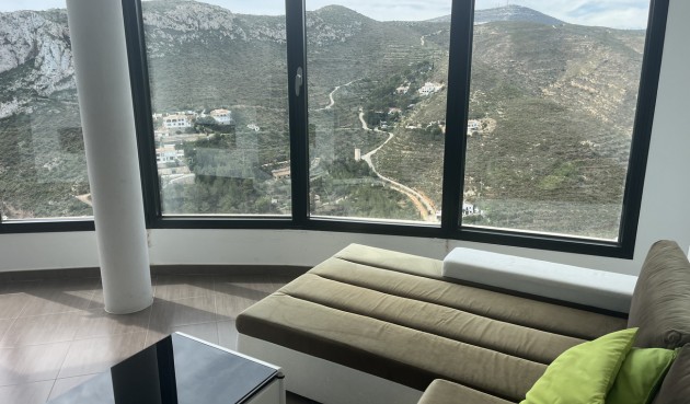 Återförsäljning - Villa -
Jávea - Costa Blanca