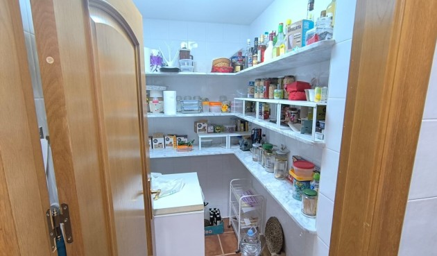 Resale - Villa -
Yecla - Inland