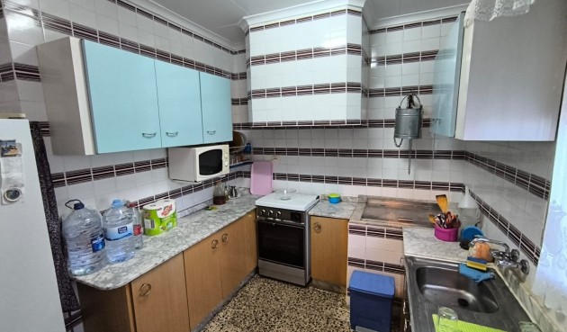 Resale - Villa -
Yecla - Inland