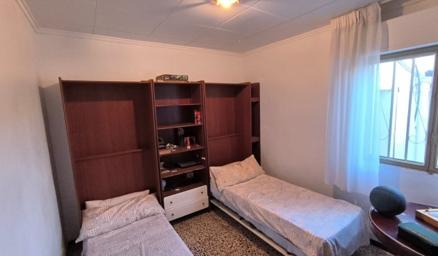 Resale - Villa -
Yecla - Inland