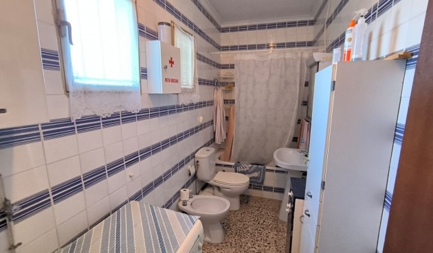 Resale - Villa -
Yecla - Inland