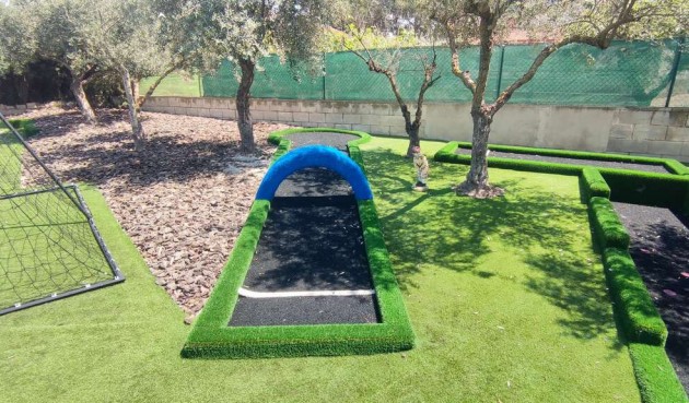 Resale - Villa -
Sax - Inland