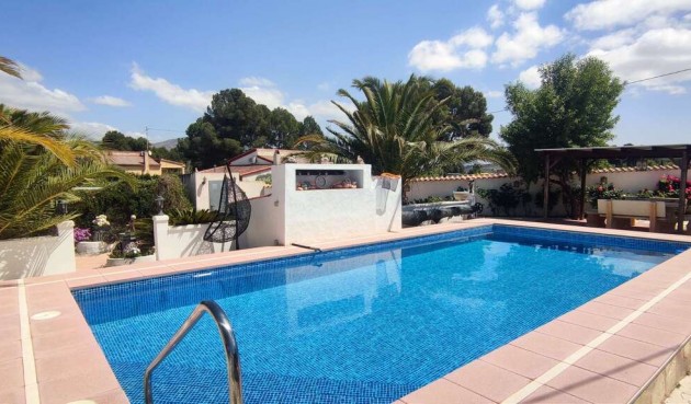 Resale - Villa -
Sax - Inland