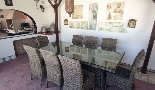 Resale - Villa -
Sax - Inland