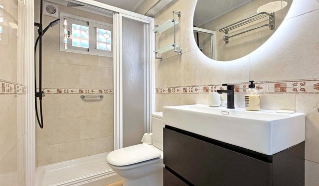 Brukt - Bungalow -
Torrevieja - Costa Blanca