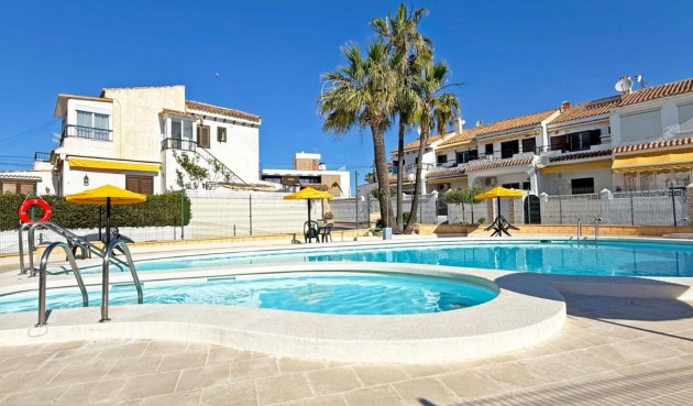 Brukt - Bungalow -
Torrevieja - Costa Blanca