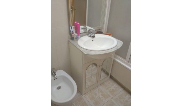 Brukt - Town House -
Torrevieja - Los Europeos