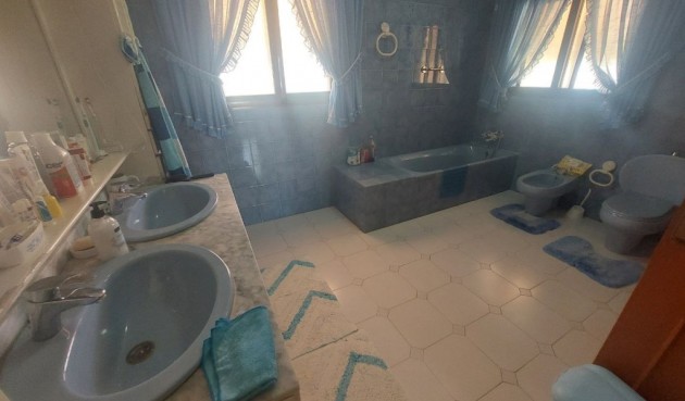 Resale - Villa -
Albir - Costa Blanca