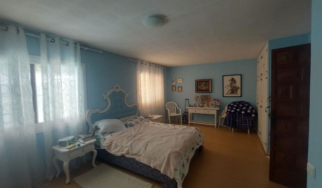 Resale - Villa -
Albir - Costa Blanca