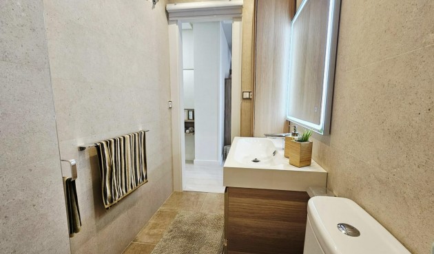 Reventa - Apartment -
Torrevieja - Nueva Torrevieja