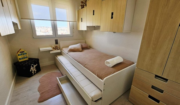 Reventa - Apartment -
Torrevieja - Nueva Torrevieja