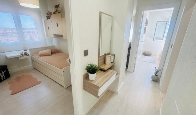 Reventa - Apartment -
Torrevieja - Nueva Torrevieja