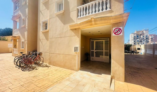 Reventa - Apartment -
Torrevieja - Nueva Torrevieja