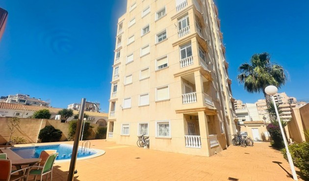 Reventa - Apartment -
Torrevieja - Nueva Torrevieja