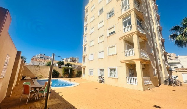 Reventa - Apartment -
Torrevieja - Nueva Torrevieja