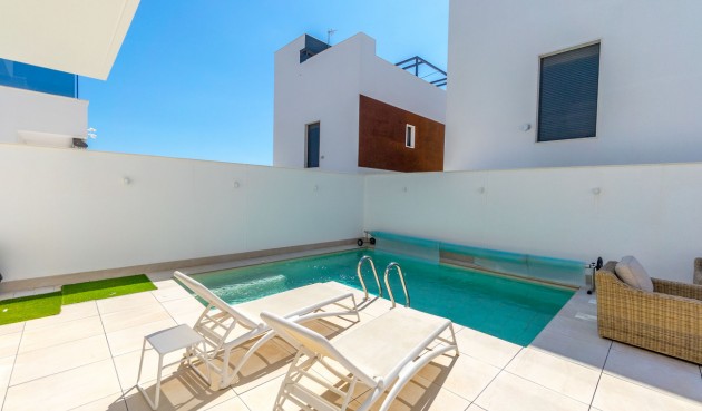 Resale - Villa -
Torre de la Horadada - Costa Blanca