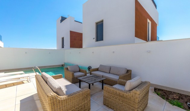 Resale - Villa -
Torre de la Horadada - Costa Blanca