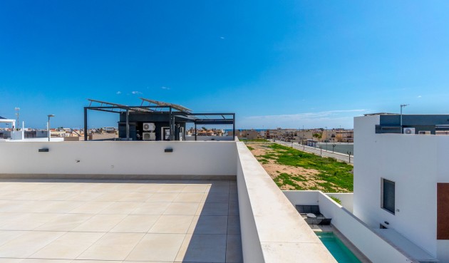 Resale - Villa -
Torre de la Horadada - Costa Blanca