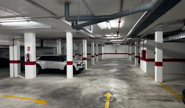 Resale - Penthouse Penthouse -
El Raso