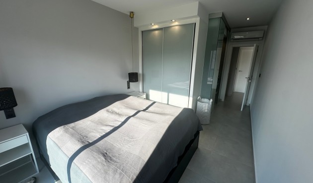 Resale - Penthouse Penthouse -
El Raso