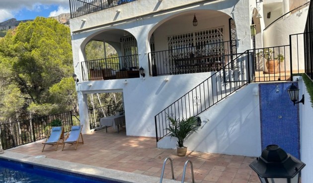 Brukt - Villa -
Altea - Costa Blanca