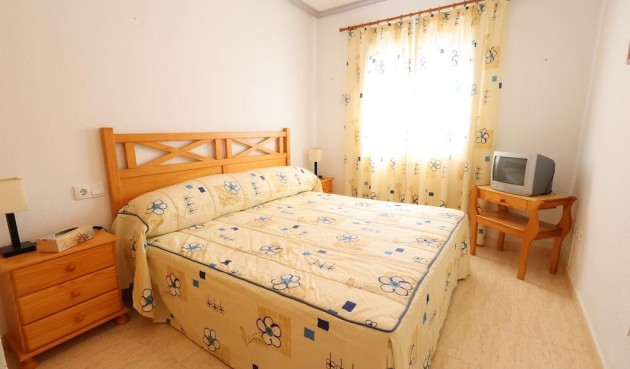 Brukt - Bungalow -
Orihuela Costa - Costa Blanca
