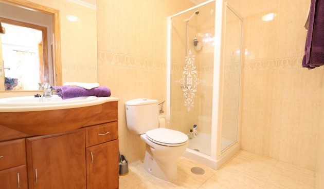 Brukt - Bungalow -
Orihuela Costa - Costa Blanca