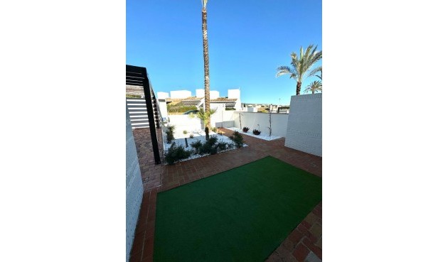 Resale - Villa -
Peraleja Golf - Inland