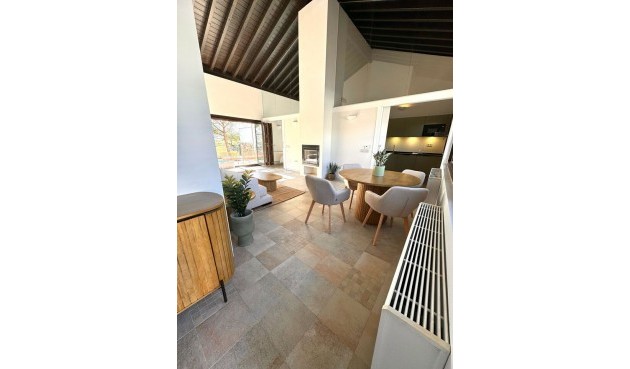 Resale - Villa -
Peraleja Golf - Inland