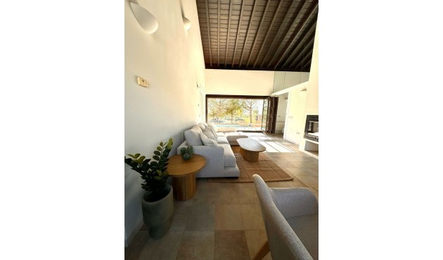 Resale - Villa -
Peraleja Golf - Inland