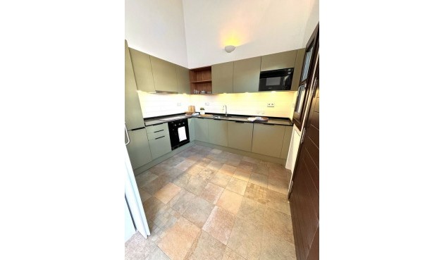 Resale - Villa -
Peraleja Golf - Inland