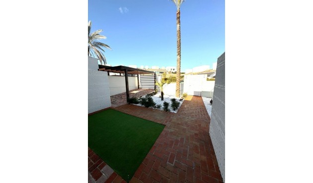 Resale - Villa -
Peraleja Golf - Inland