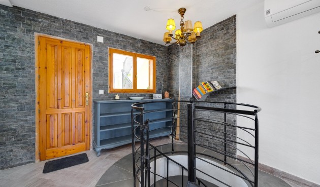 Resale - Bungalow -
Torrevieja - Torre La Mata