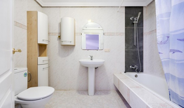 Resale - Bungalow -
Torrevieja - Torre La Mata