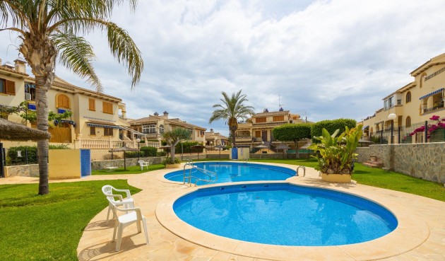 Resale - Bungalow -
Torrevieja - Torre La Mata