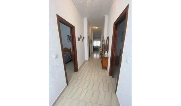 Brukt - Town House -
Torrevieja - Centro